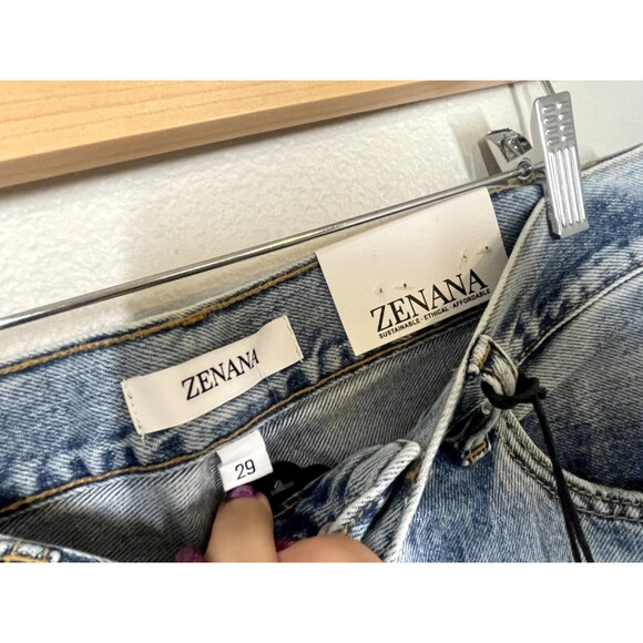 NWT ZENANA Women's Size 29 High Rise Wide Leg Dad Jean Distressed Raw Hem NEW‎ - Picture 5 of 11
